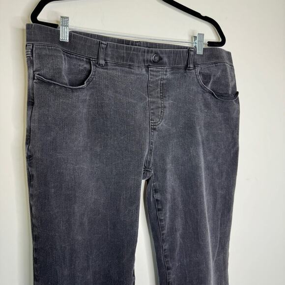 Betabrand Black Pull on Straight Boot Cut Jeans 2XL - Picture 4 of 8